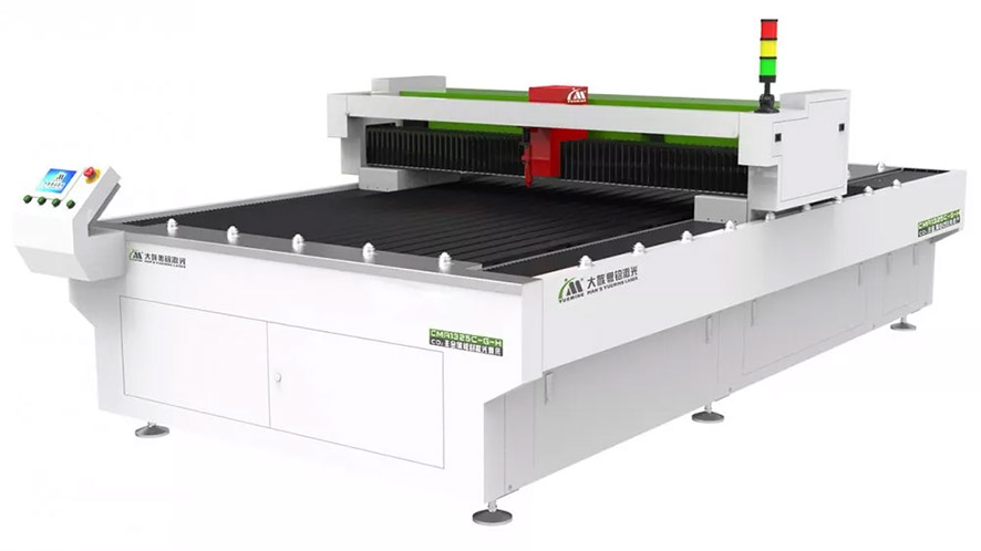 �ǽ�����ļ����и��