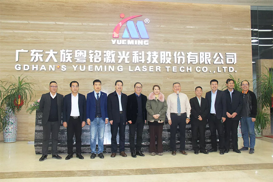 ˫�������˺�Ӱ����