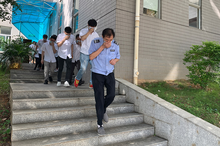 �����徲����, ������ϰ,ob�羺����