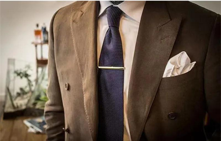 ������ר������У�������������������ְ��ƴ������