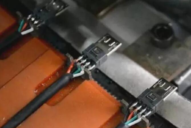 �����߼��⺸������������������׼���Ź�