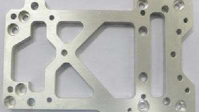 ���Ͻ𼤹��и�