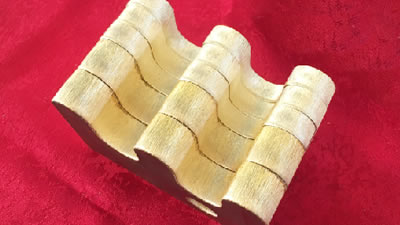 ��ͭ�����и�