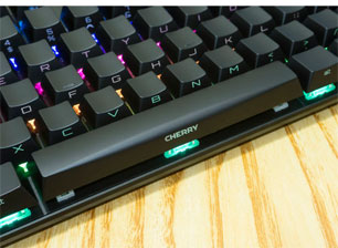 ��е���̼������