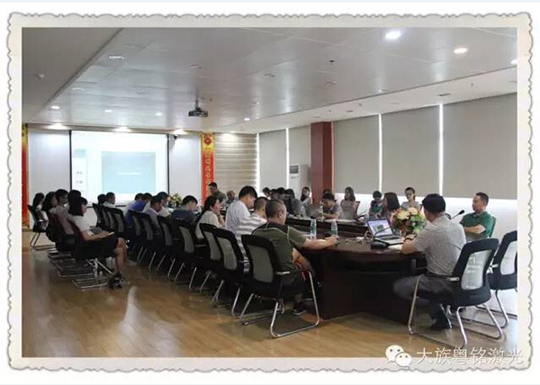 携手并肩新跨越，，，，，，，，团结再立异绚烂——记富家ob电竞8.16年中营销大会圆满举行