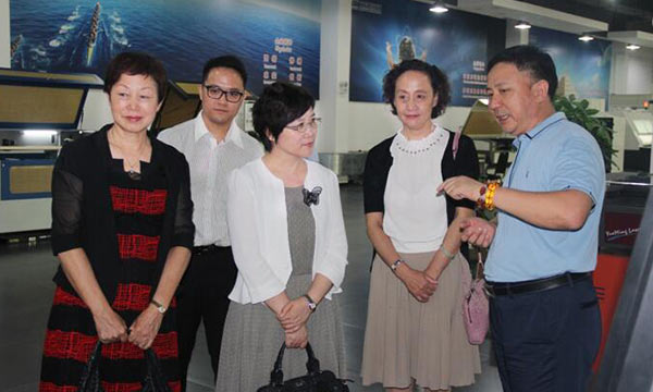 何烨对我司的企业立异理念和手艺效果给予了充分肯定