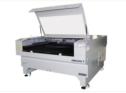 “一枝独秀”的富家ob电竞导光板激光切割机