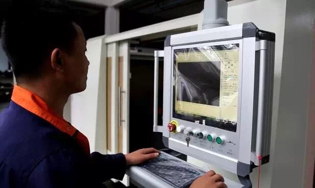 富家ob电竞管材激光切割机