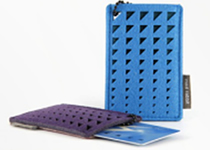 包包激光镂空机让您不但能“装”，，，，，，，还能“秀”